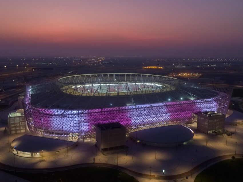 Përfundon ndërtimi i stadiumit të katërt të Botërorit