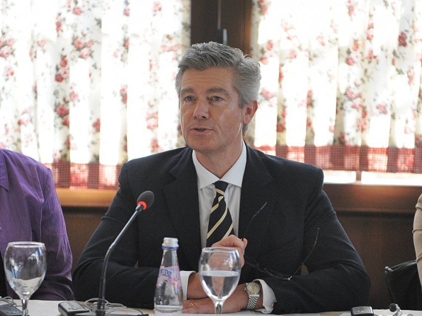 ​Ish-gjyqtari i EULEX-it flet para deputetëve të Kuvendit të Kosovës më 18 janar