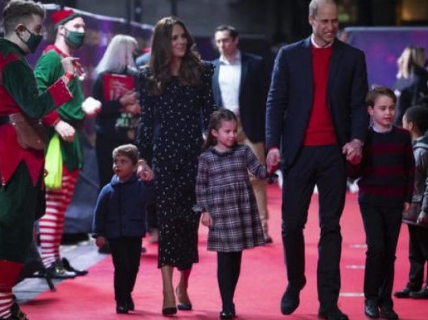 Princ William dhe Catherine debutojnë bashkë me fëmijët në tapetin e kuq