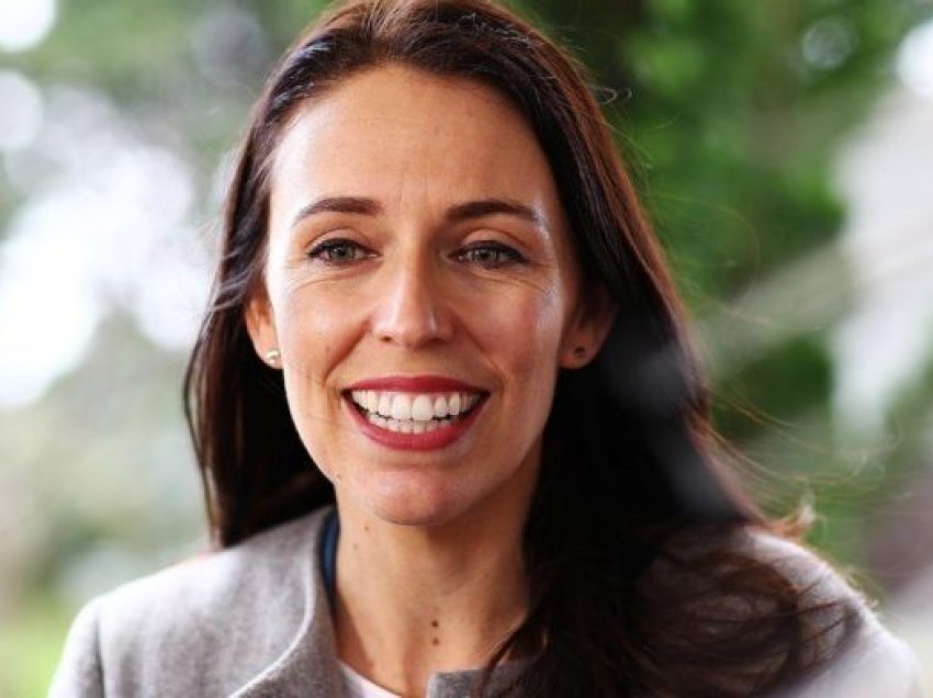 Forbes e rendit kryeministren e Zelandës së Re, ndër gratë më të fuqishme të botës