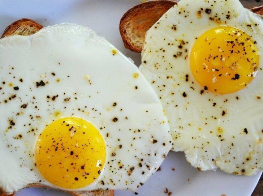 Merr fund dilema/ Kush është më e shëndetshme për ne veza e zierë apo e skuqur, ja çfarë këshillojnë ekspertët