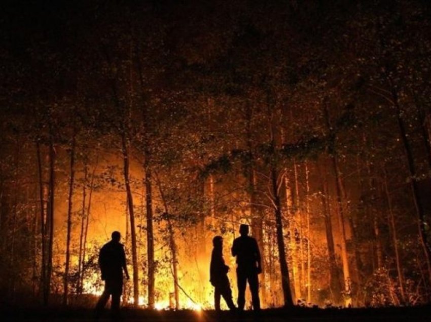 Vazhdojnë punimet për shuarjen e zjarreve në lindje të Rusisë