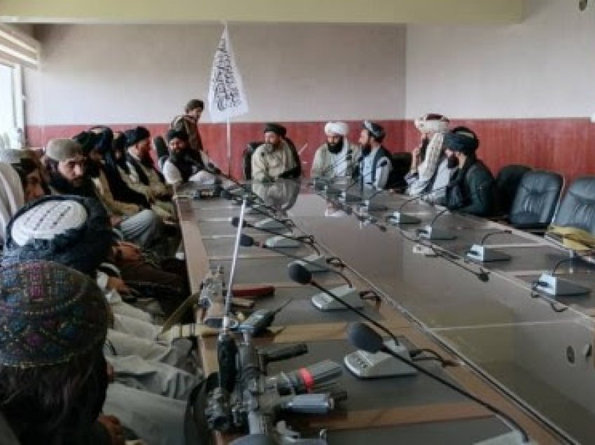 ​Talibanët: Nuk do të ketë qeveri kalimtare në Afganistan