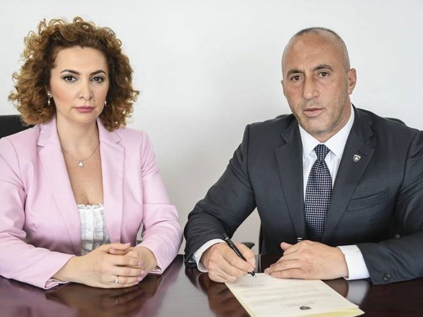 A ka dhënë Albena Reshitaj dorëheqje nga AAK-ja? Flet Ramush Haradinaj