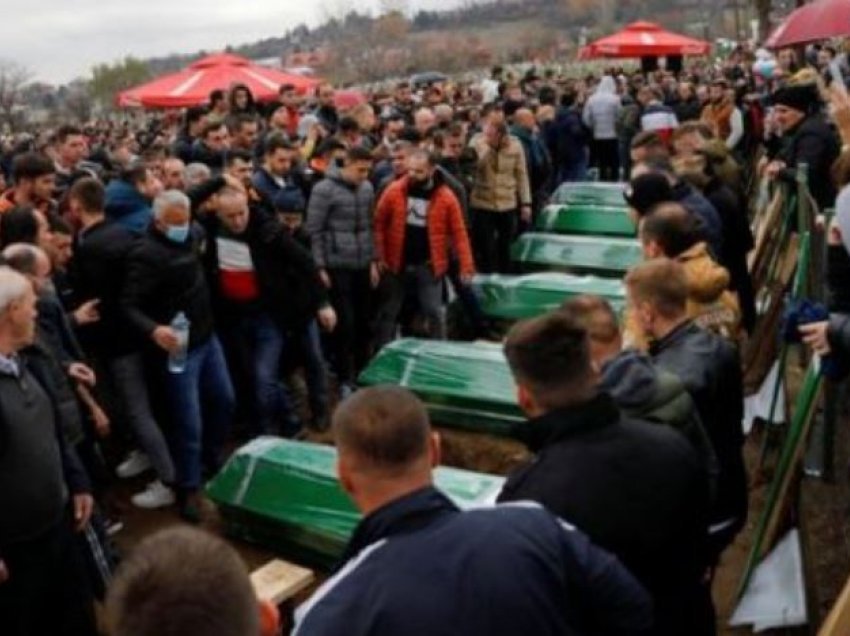 Tragjedia në Bullgari: Shqiptari nga Maqedonia e Veriut përcolli në banesën e fundit 10 familjarë