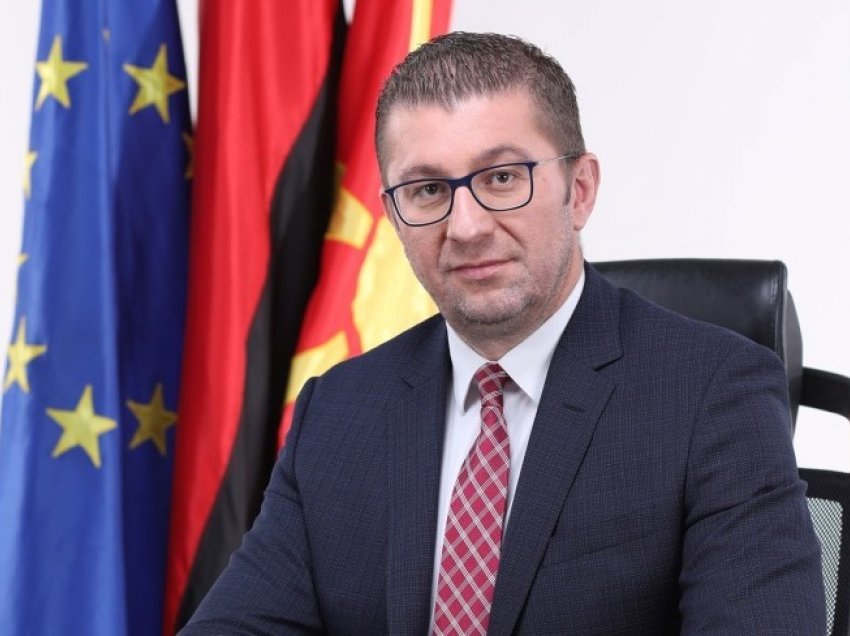Mickoski, Holstein: Maqedonia nuk duhet të ngecë më në dhomën e pritjes së BE-së