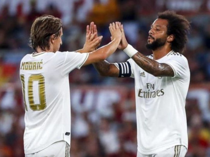 Lajm i keq për Real Madridin, dy lojtarë të infektuar