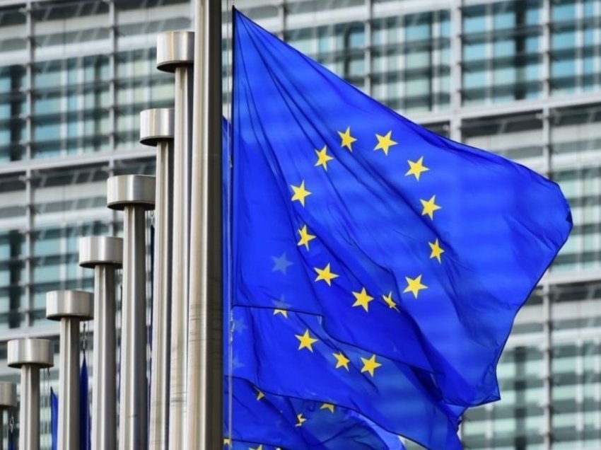 Qëndrimet befasuese të BE-së ndaj vendimeve të Gjykatës Kushtetuese të Kosovës