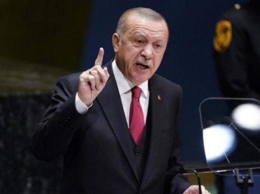 Erdogan nervozohet pasi Kosova vendosi të hapë ambasadë në Jerusalem: E tradhëtuat Turqinë