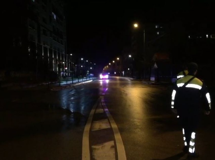 Ora policore, boshatiset Berati, blindohen rrugët e qytetit nga policia