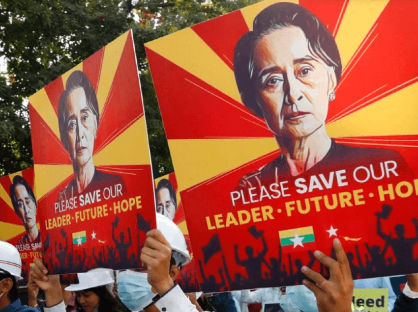 Grusht shteti në Mianmar: Padi e re kundër Aung San Suu Kyi