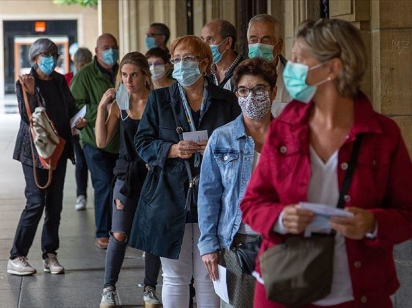 Në luftë me pandeminë/ COVID-19 frenon turizmin në Spanjë