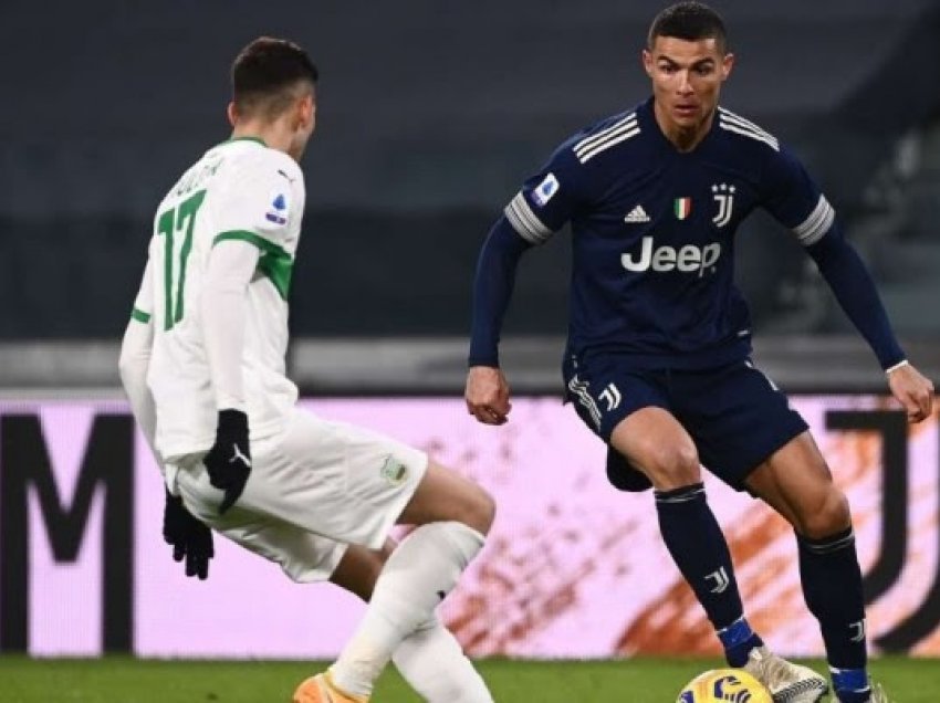 Juventusi mposht Sassuolon dhe mban hapin në luftën për kreun