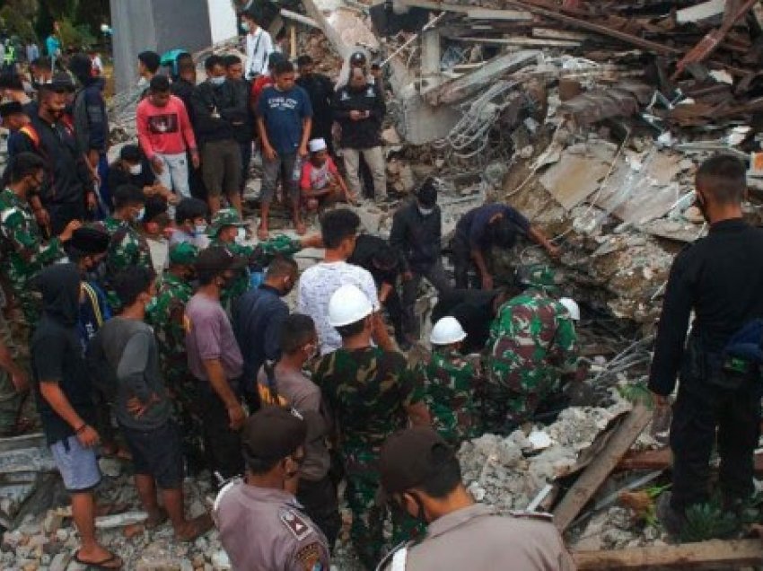 Thellohet bilanci tragjik i tërmetit në Indonezi, numri i viktimave shkon në 67