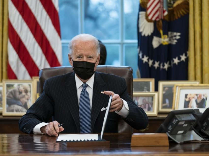 Biden përballet me thirrjet që të ndërhyjë në lirimin e një amerikani të rrëmbyer në Afganistan  