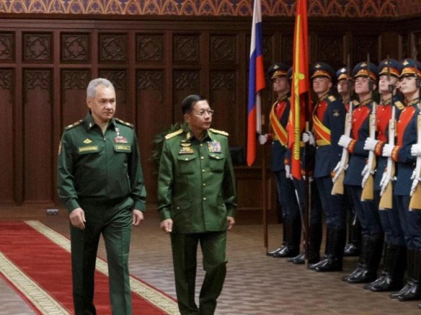 Junta e Mianmarit, hapa për t'u afruar me Rusinë, duke balancuar lidhjet me Kinën