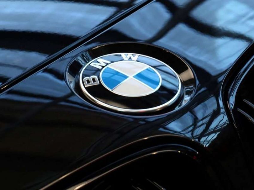 BMW-ja paralajmëron probleme 