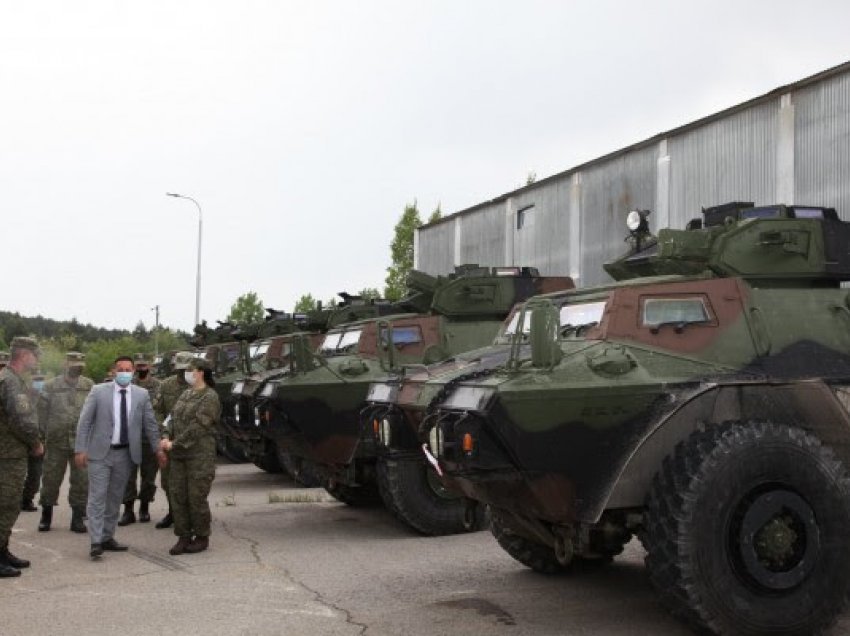 ​Rusia reagon pas donacioneve ushtarake që Kosova pranoi nga ShBA: Mos nxitni tensione