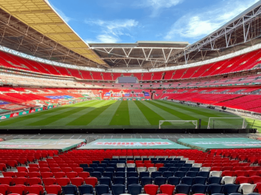  UEFA nuk e heq finalen e EURO 2020 nga Wembley