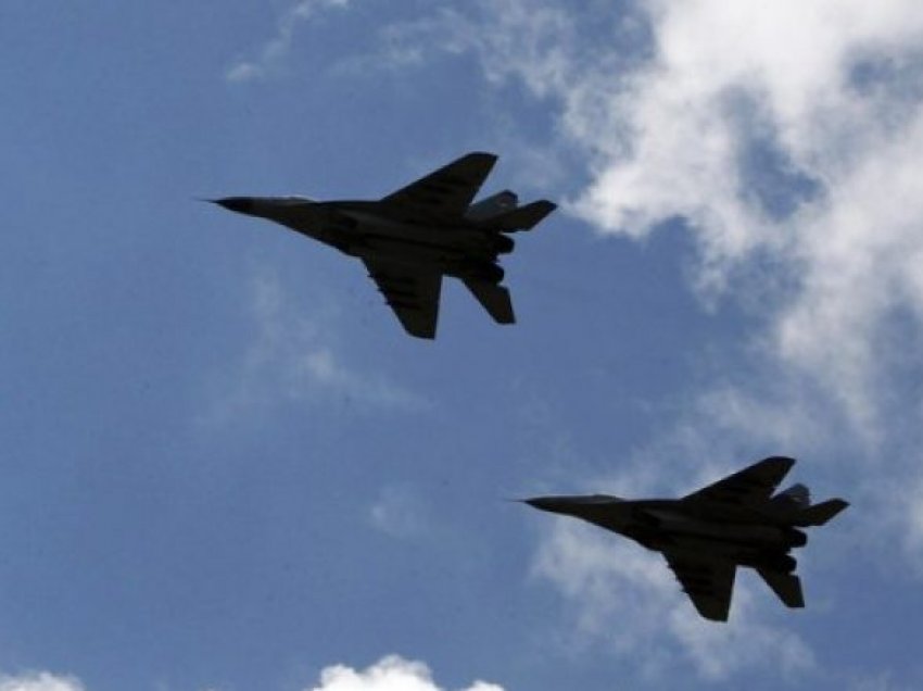Gazetari bullgar thotë se ishin serbët ata që rrëzuan avionin e tyre MiG-29, vjen reagimi i Serbisë
