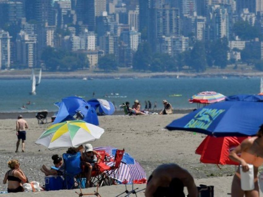 Dhjetëra të vdekur në Kanada si pasojë e valës së papritur të nxehtësisë