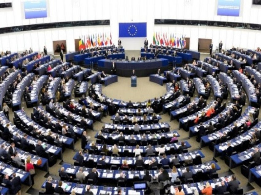 Komisioni i Jashtëm i PE miraton rezolutën për Shqipërinë