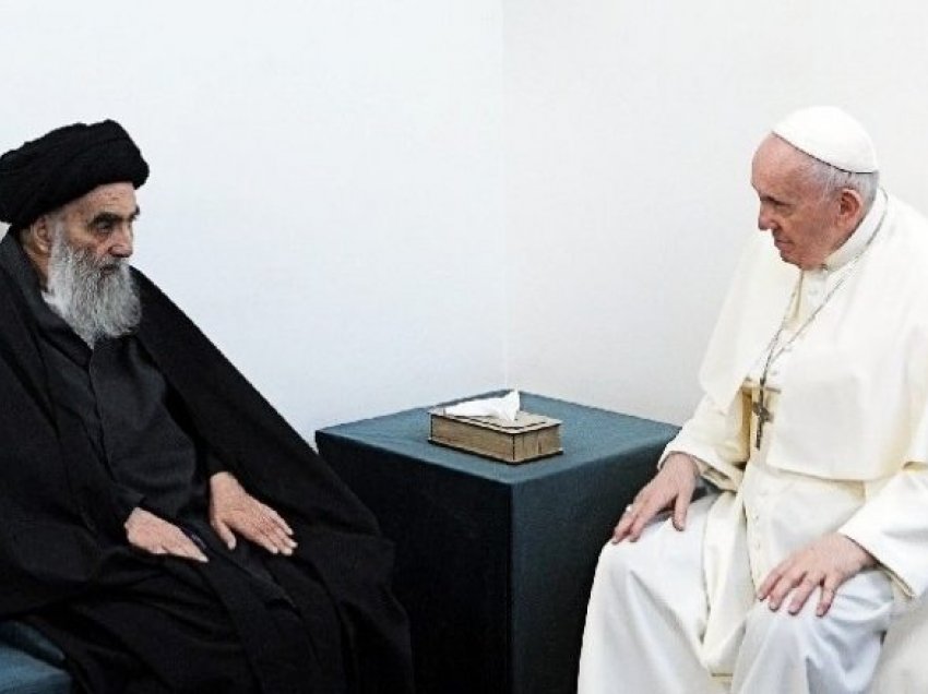 Papa Françesku pas vizitës historike në Irak: Takimi me udhëheqësin islamik ishte një balsam për shpirtin tim