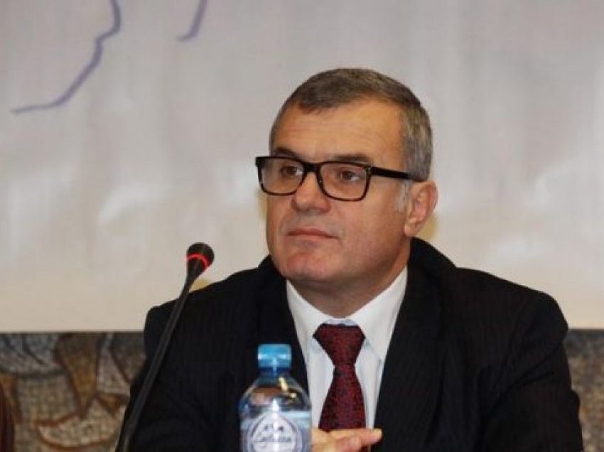 Bujar Leskaj dorëhiqet nga kandidimi në Vlorë, kush e zëvendëson