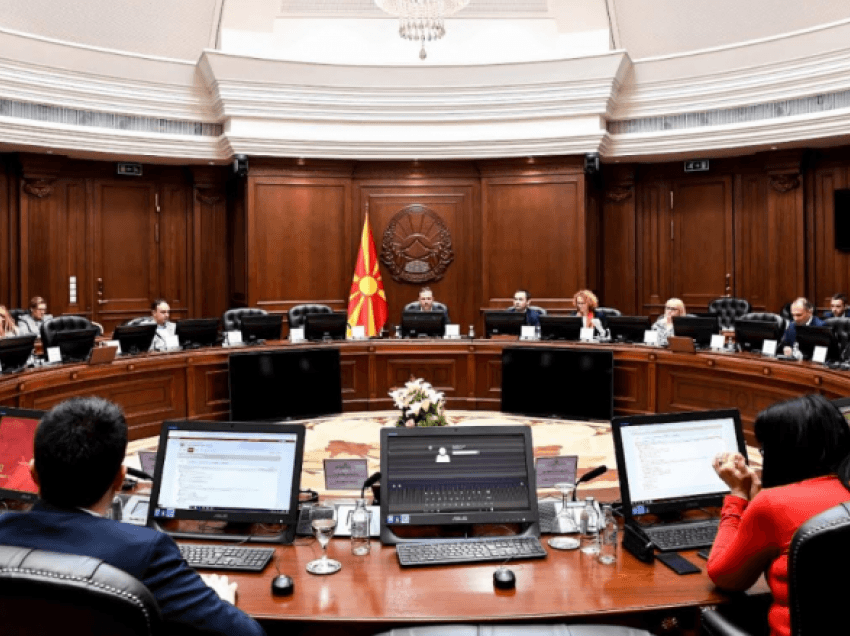 Qeveria e Maqedonisë sot mban mbledhje, disa pika në rend dite