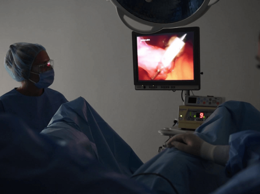 Ndërhyrjet me laparoskopi/ Rastet kur mund të përdoren te gratë
