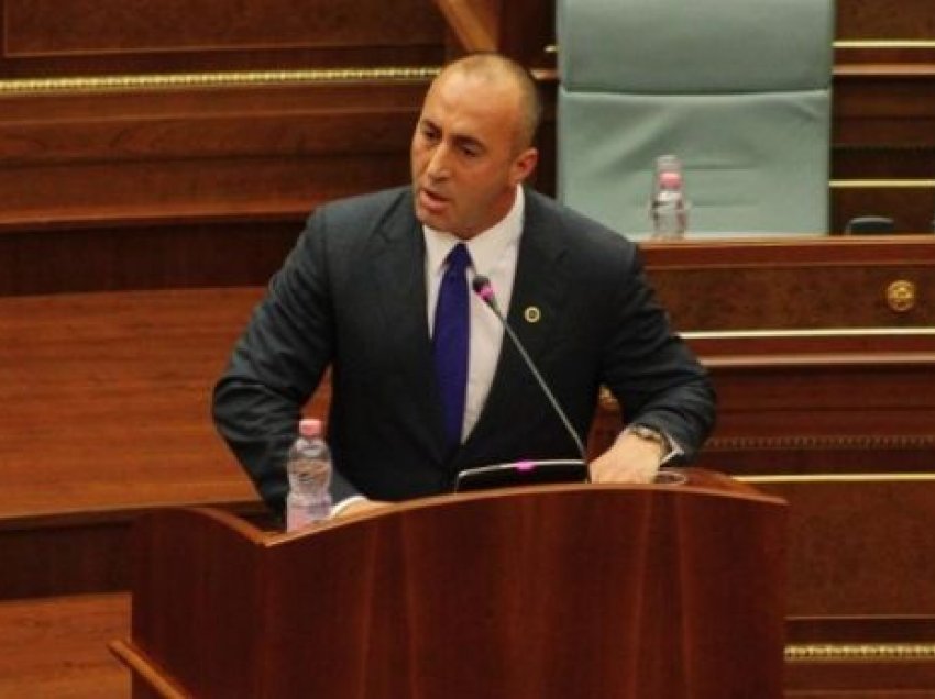 Ndodh edhe kjo, Haradinaj nuk e njeh ministrin Faton Peci: Ju jeni, a po?