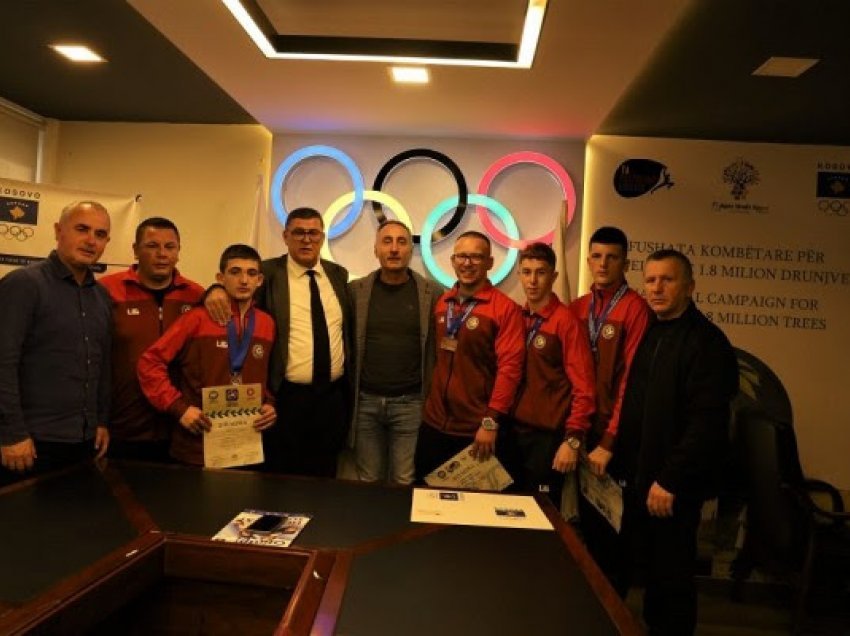 Presidenti i KOK-ut Krasniqi ka pritur në takim ekipin nga Kosova