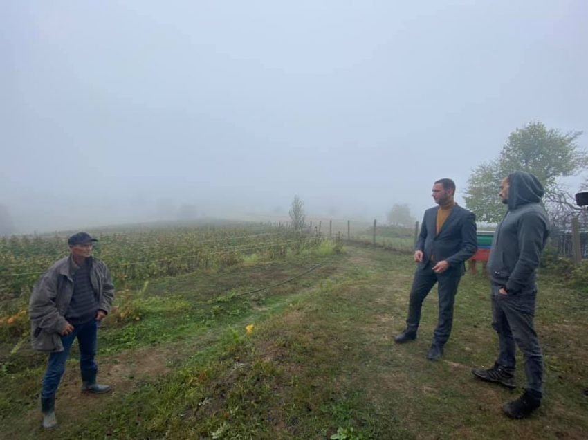 Faton Jakupi zotohet për zhvillim e agro-turizmit në Kamenicë
