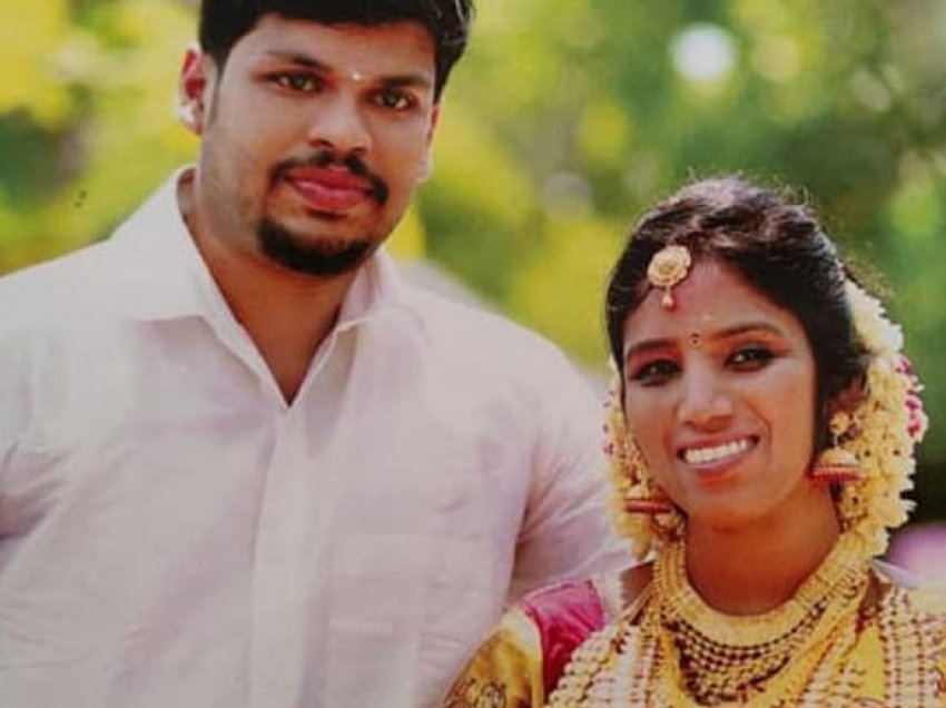 Vrau gruan me gjarpër helmues, indiani dënohet me burg të përjetshëm