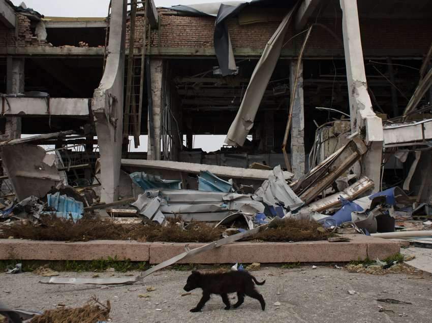 Granatimet ruse goditën qytetin jugor të Mykolaiv gjatë natës