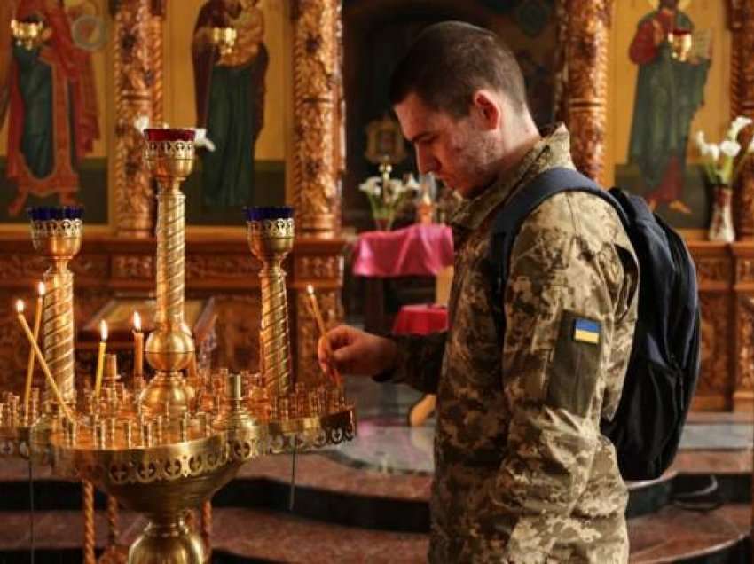 Ukraina përsërit thirrjen për armëpushim të Pashkëve