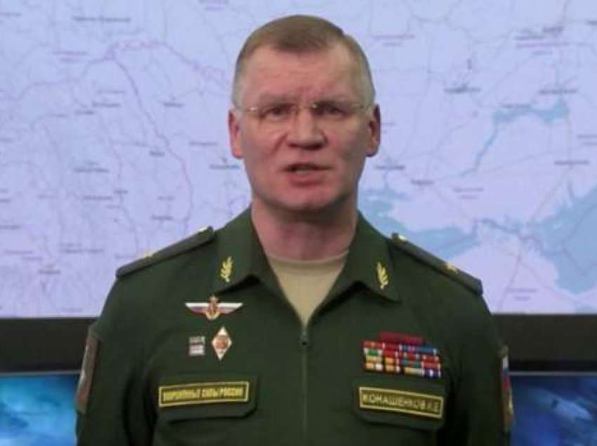 Ministria ruse e mbrojtjes pretendon se rafineria e naftës dhe objektivat ushtarake të Ukrainës janë goditur