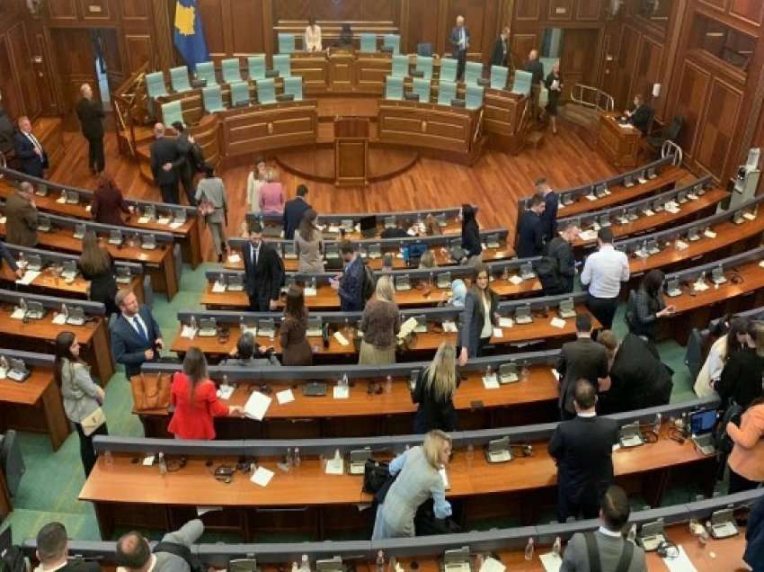 Ngjarjet në Parlamentin e Kosovës janë “faqja e zezë”!