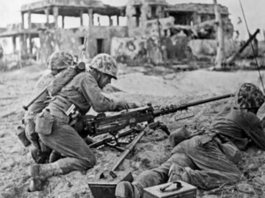 ​Historia si hyri ShBA në Luftën e Dytë Botërore