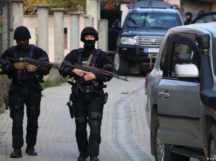 EULEX vjen me një reagim zyrtar pas tensioneve në veri, konfirmon sulmin me bombë – ka një thirrje për Qeverinë e Kosovës
