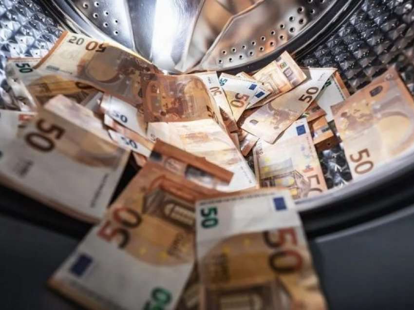 Daily Mail: Shqipëria, parajsë për pastrimin e parave – amnistia fiskale do ta kthejë vendin në ‘lavatriçe për paratë e pista’