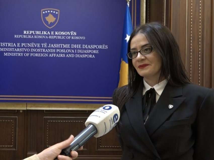 Stublla: Kosova duhet të suspendojë dialogun me Serbinë menjëherë, është humbje kohe