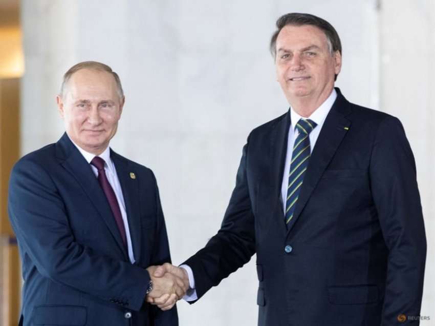 Bolsonaro thotë se Brazili është afër marrëveshjes për të blerë naftë më të lirë nga Rusia