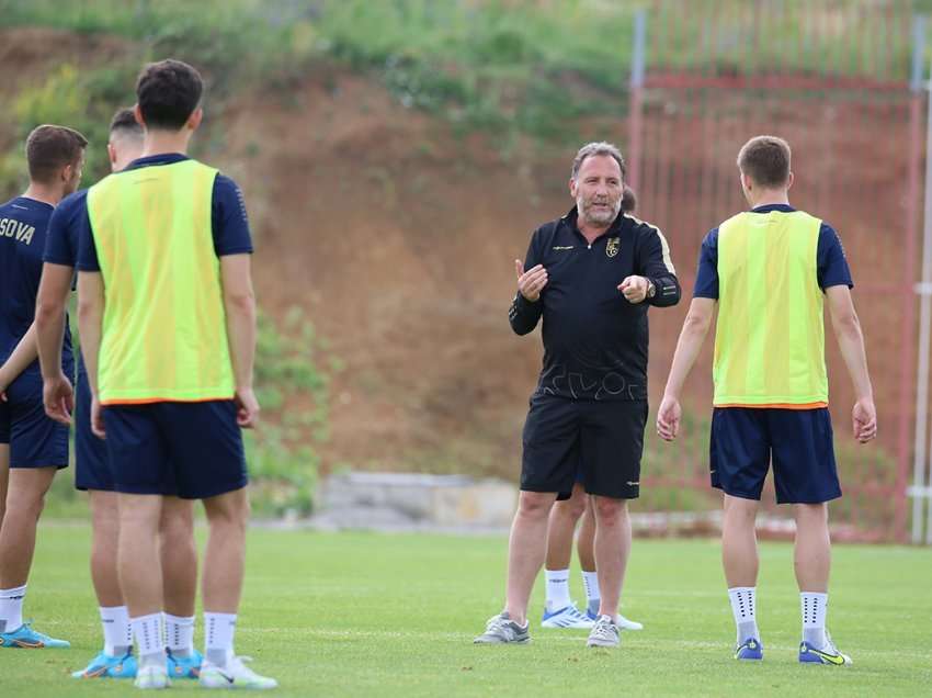 Kombëtarja e Kosovës U21 po përgatitet për duelin me Anglinë, Bunjaki, Zyba e Neziri optimistë për paraqitje të mirë 