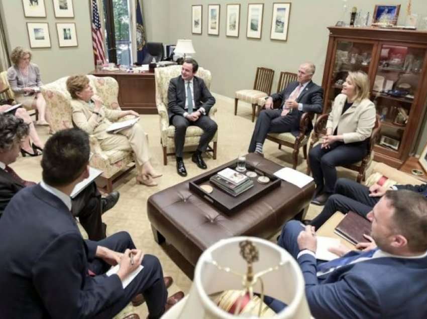 Kryeministri Kurti takohet me senatorët Jeanne Shaheen dhe Thomas Tillis