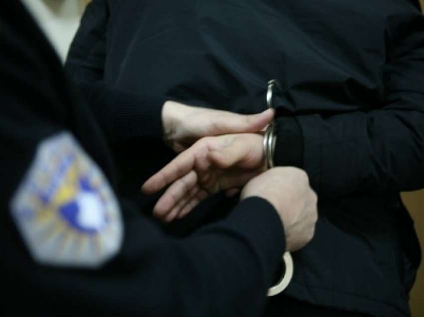 Vazhdon aksioni “Brezovica”, arrestohen katër persona - në mesin e tyre edhe ish-sekretari i Ministrisë së Infrastrukturës