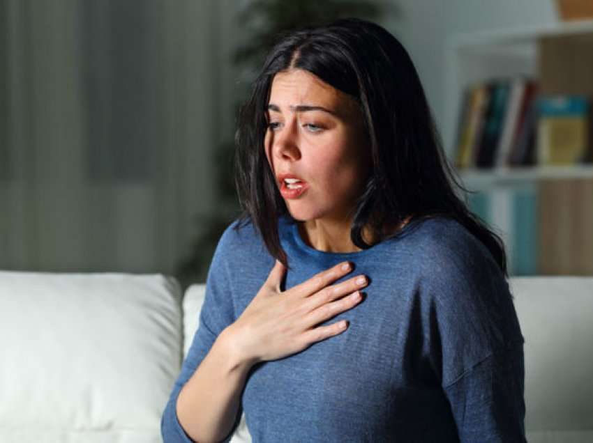 Dallimet midis sulmit në zemër dhe një sulmi të ankthit