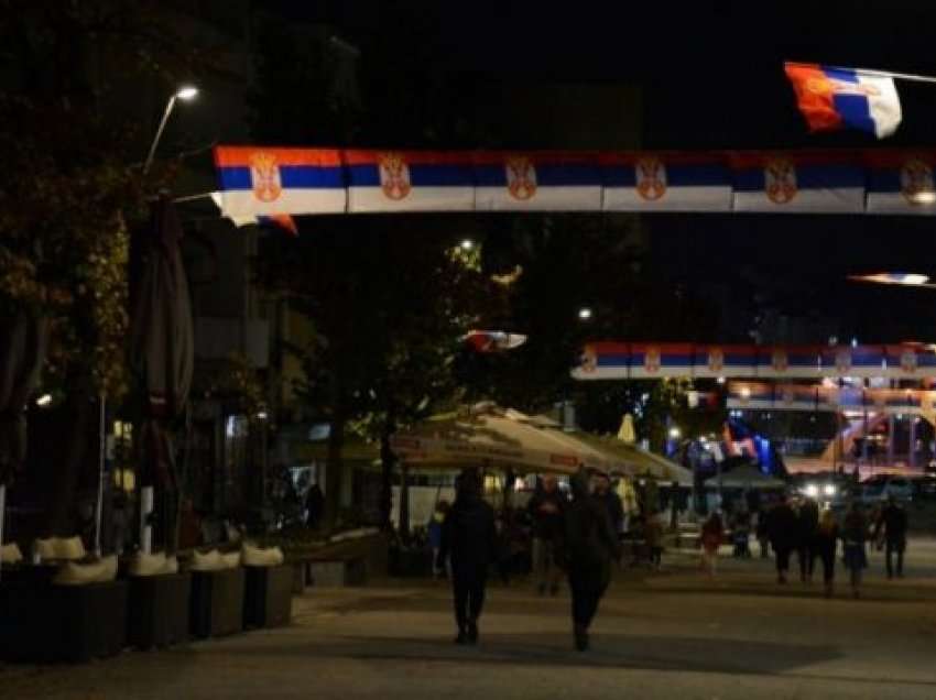 Provokojnë sërish serbët në veri, ja çka kanë bërë mbrëmë në Mitrovicë