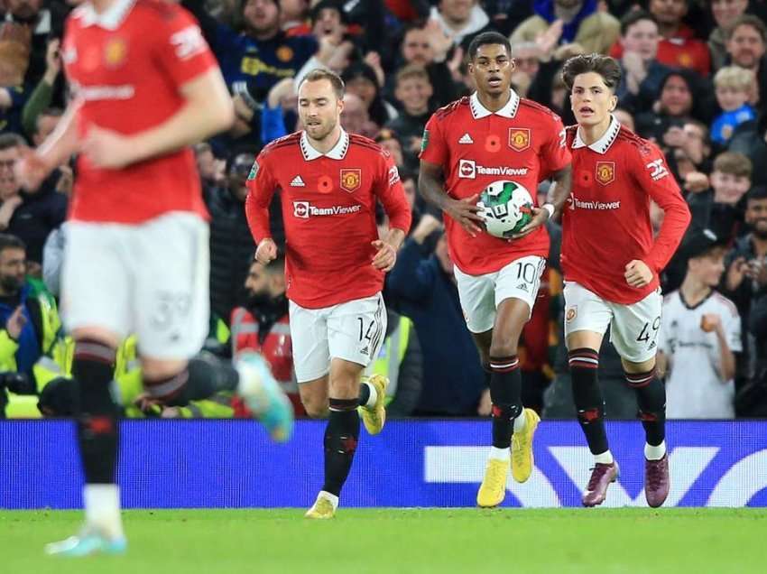 Manchester Utd fiton me përmbysje, kualifikohet 