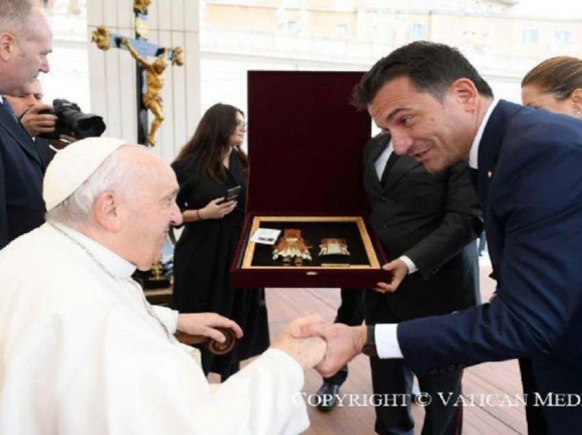 Veliaj zbulon bisedën me Papa Françeskun: Nuk e mendoja kurrë që do të vinte kjo ditë në jetën time!